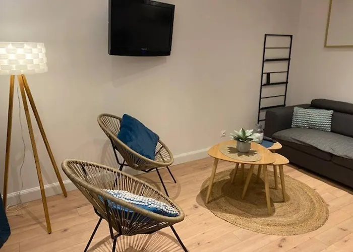 Au Petit Bragard- Triplex Proche Centre * Saint-Dizier